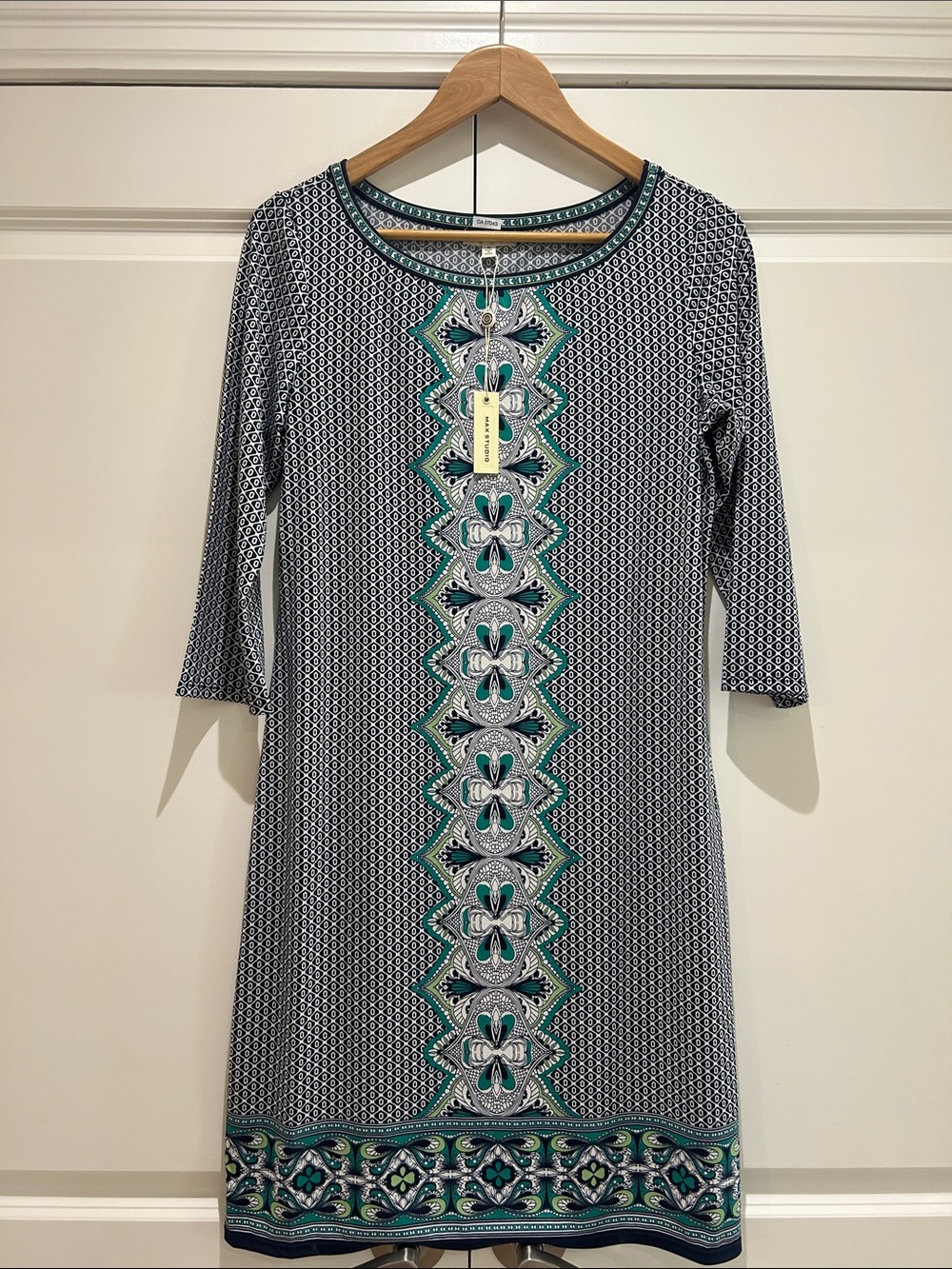 NWT MAX STUDIO Geometric Shift Dress